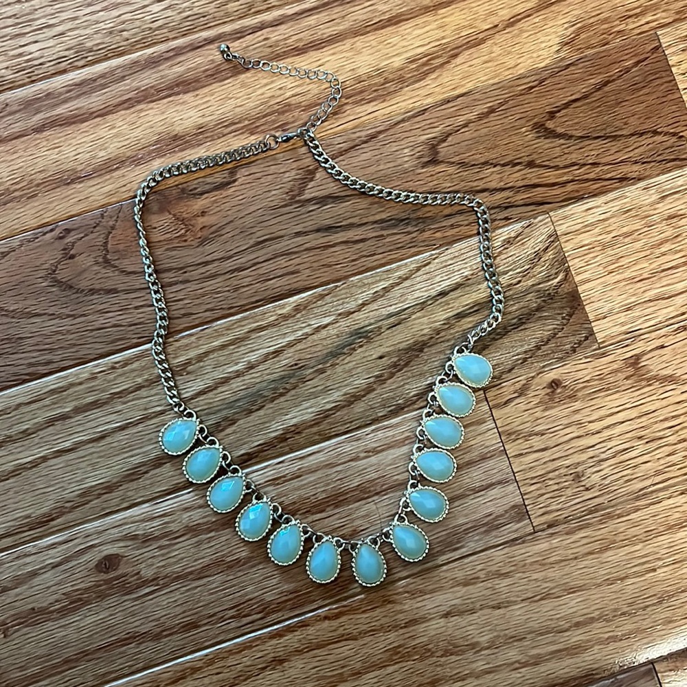 MINT GREEN/GOLD NECKLACE